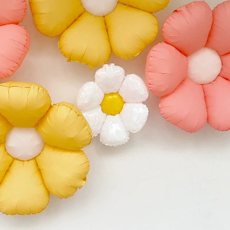 Retro Daisy Balloons